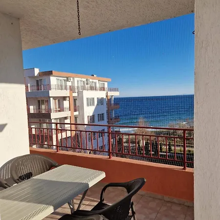 Sea View Apartment - 2 Min To Beach - Large Balcony - Pool - Riviera Fort * Ράβντα